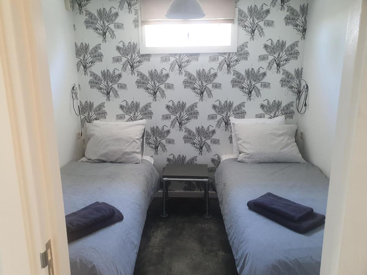 Cottage Geestmerambacht, Een Nieuw Vrijstaande Sfeervol En Landelijk Gelegen Vakantiewoning Koedijk Exteriör bild